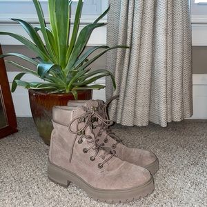 Women’s Timberlands Brown